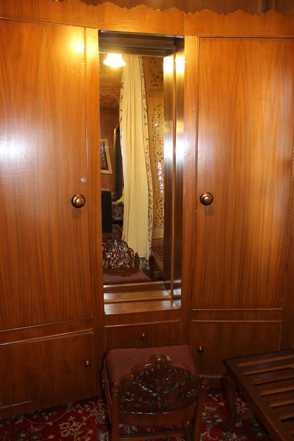 Wangnoo Worth Houseboats Srīnagar Exterior foto